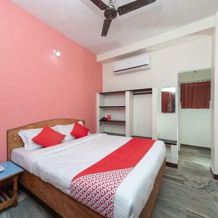 Oyo 16692 Atchaya Rooms Thanjavur Exterior photo