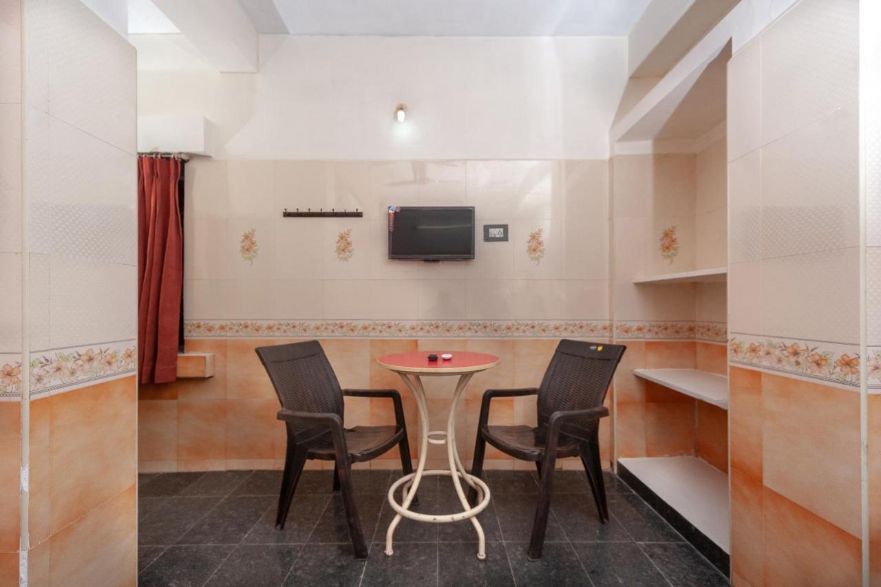 Oyo 16692 Atchaya Rooms Thanjavur Exterior photo
