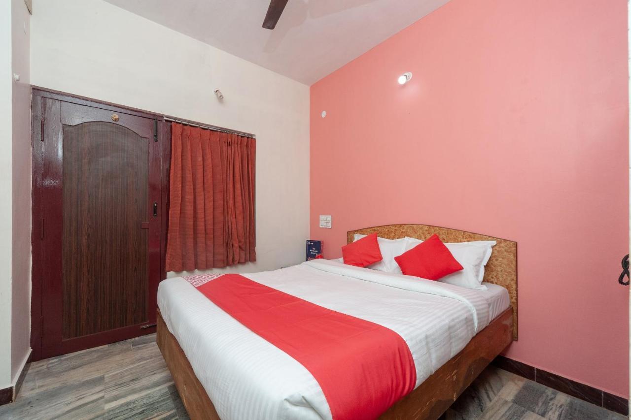 Oyo 16692 Atchaya Rooms Thanjavur Exterior photo
